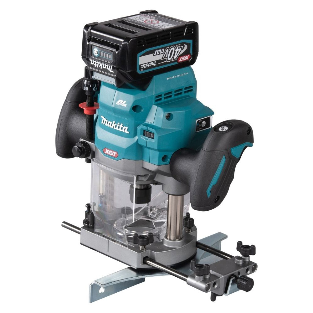 Fresatrice vert. 40Vmax 12mm BL AWS XPT - batterie e caricabatterie in dotazione makita RP001GM201 Fresatrice vert. 40Vmax 12mm BL AWS XPT - batterie e caricabatterie in dotazione makita RP001GM201